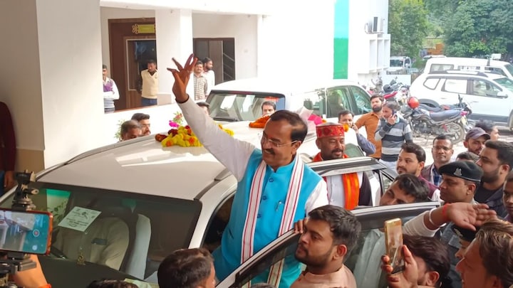 केशव मौर्य ने शिवपाल यादव को चुनावी चाचा बताया, कहा- साइकिल वाले मैनपुरी चुनाव हार रहे UP Tak