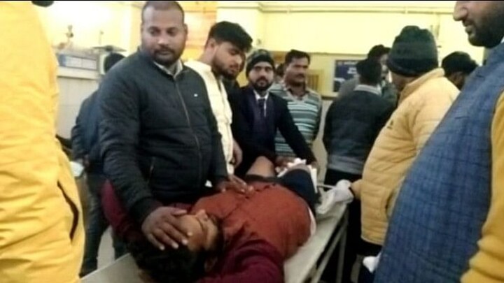 रायबरेली: तिलक समारोह में हुई हर्ष फायरिंग और सामने खड़े दो युवक गिर गए, जानें मामला UP Tak