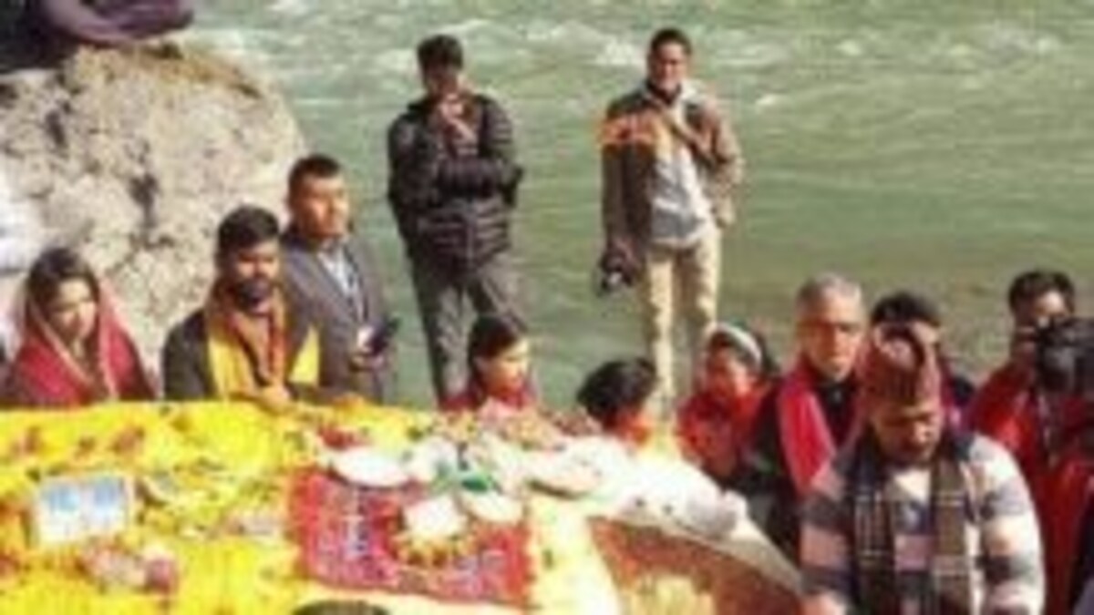 नेपाल के इस पत्थर से बनेगी रामलला की मूर्ति, इसका वजन जानकर आपको हो जाएगी हैरानी UP Tak