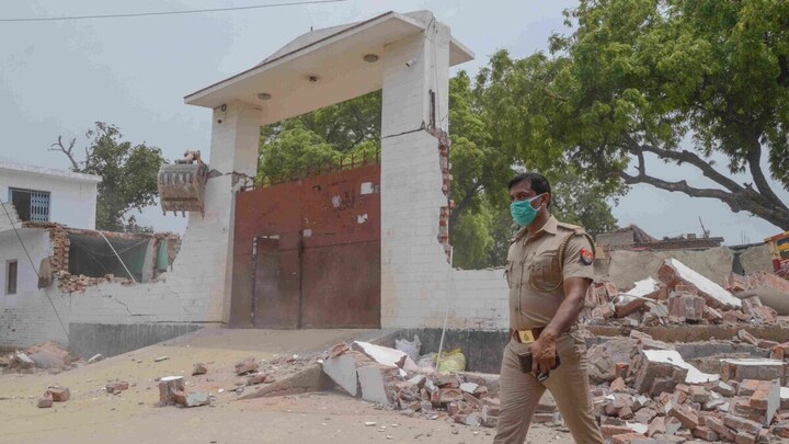 बिकरू कांड: न्यायिक आयोग की जांच रिपोर्ट में भी अनंत देव तिवारी समेत 8 पुलिसकर्मी दोषी UP Tak