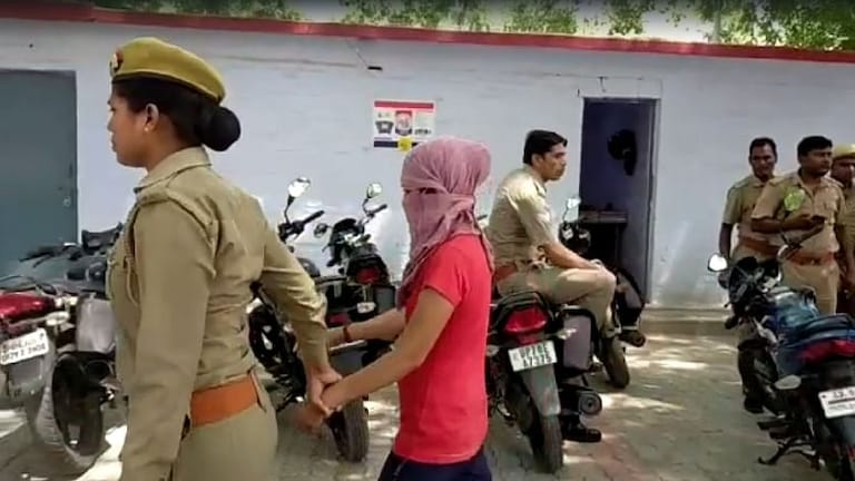 बिहार से धारदार हथियार लेकर कानपुर आई प्रेमिका ने सिपाही का गला काटा, फिर चुपचाप वापस लौटी UP Tak