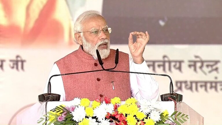 ‘INDIA’ की बैठक में वाराणसी से PM मोदी के खिलाफ मजबूत उम्मीदवार उतारने पर चर्चा हुई: सूत्र UP Tak