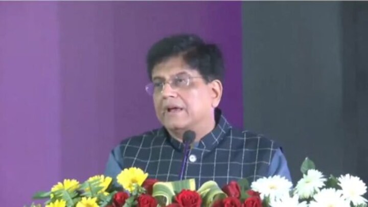 कोई ताकत उत्तर प्रदेश और विकास के बीच में बाधा नहीं बन सकती: पीयूष गोयल UP Tak