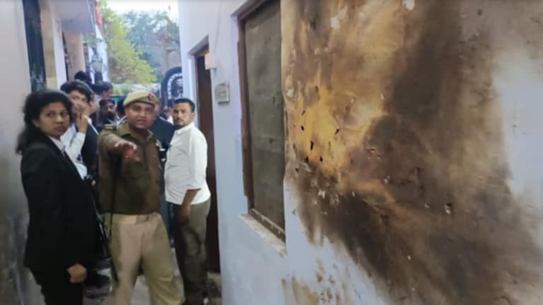 उमेश पाल हत्याकांड: अपराधियों को तलाश रही पुलिस की 10 टीमें, अतीक अहमद परिवार पर FIR दर्ज UP Tak