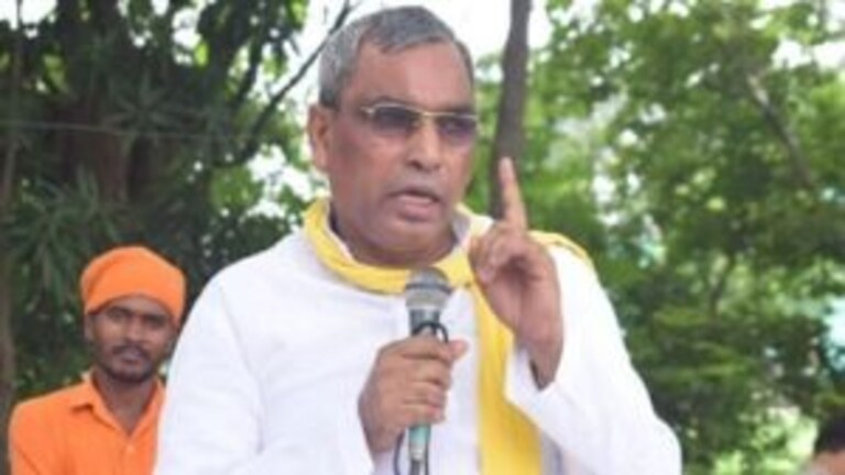 ‘अखिलेश मेरी पार्टी तोड़ना चाहते हैं, ये उनके खिलाफ स्टिंग ऑपरेशन है’ -राजभर का बड़ा हमला UP Tak