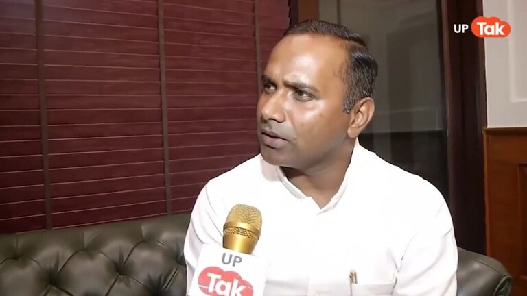 ‘त्यागी महिलाओं का सम्मान नहीं करते’ बोलने वाले सपा नेता सुनील यादव साजन के खिलाफ केस दर्ज UP Tak