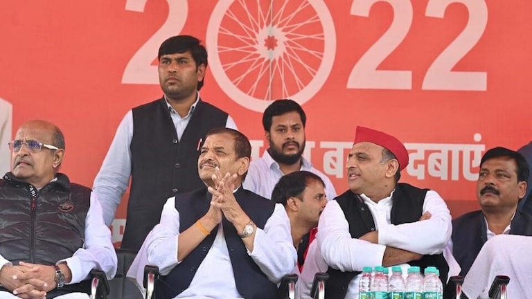 ‘पैगाम लाया हूं, अखिलेश यादव को दिल्ली लेकर जाना है’… JDU नेता ने कह दी बड़ी बात UP Tak