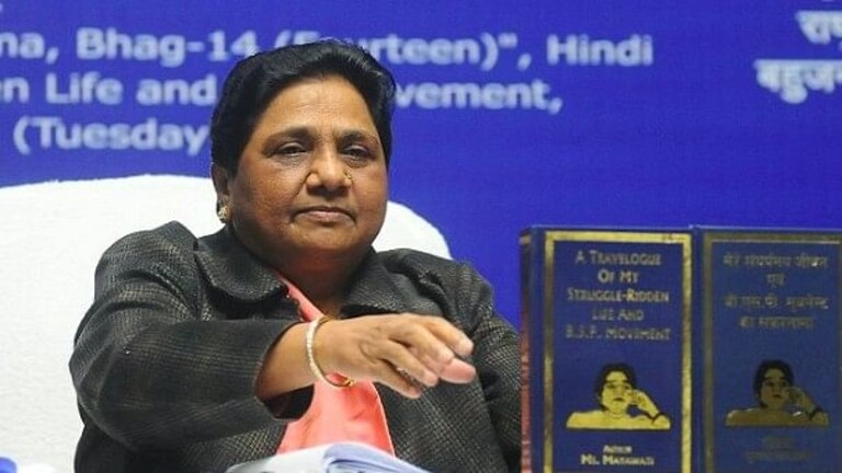यूपी: मायावती की BSP के लिए बुरे सपनों की तरह गुजरा साल 2022, वापसी भी नहीं दिख रही आसान UPTak