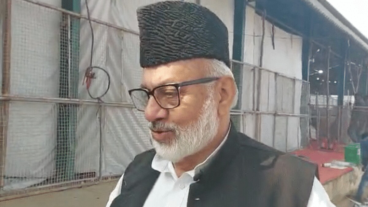 काउंटिंग में पिछड़ने के बाद सपा के आसिम रजा बोले- 2.25 लाख लोगों को मतदान करने से रोका गया UP Tak