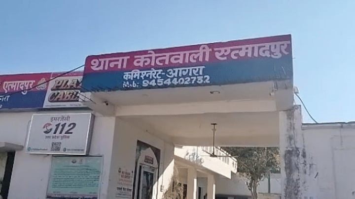 आगरा: टैक्सी में बैठी युवती का ‘गैंगरेप’, पुलिस ने 3 आरोपियों को किया गिरफ्तार UP Tak