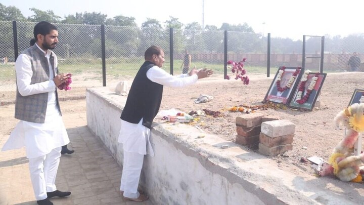 उपचुनाव: मैनपुरी में डिंपल यादव को भारी बढ़त, शिवपाल बोले- यह नेताजी के आदर्शों की जीत… UP Tak