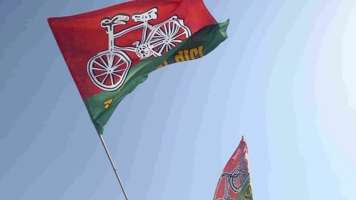 खतौली उपचुनाव: RLD के प्रचार के दौरान क्यों नहीं दिख रहे सपा के झंडे? जानिए वो वजह UP Tak