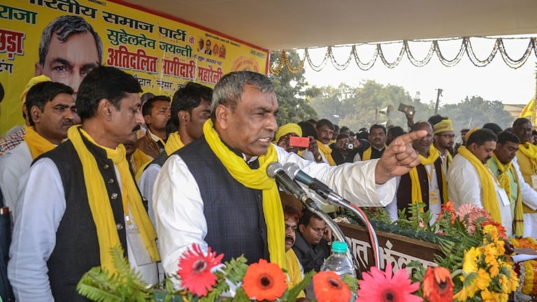 ओम प्रकाश राजभर के विवादित बोल- क्यों गए अफगानिस्तान, लात खाने? UP Tak