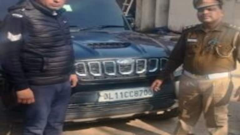 ‘तेरी काली स्कॉर्पियो चर्चा में…रुके तो गोली ठोकी जा’, गाने पर स्टंट करने वाले 3 अरेस्ट UP Tak