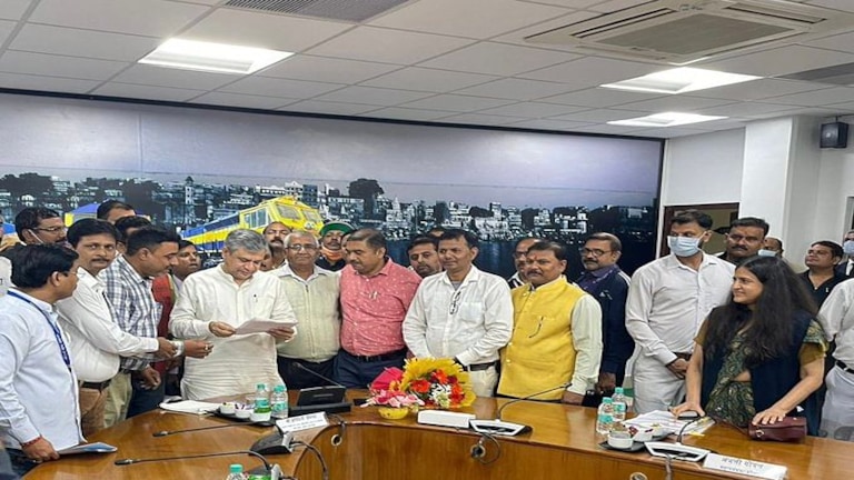 वाराणसी में बुलेट ट्रेन के लिए चल रहा है सर्वे, रेल मंत्री अश्विनी वैष्णव ने दी ये जानकारी UP Tak