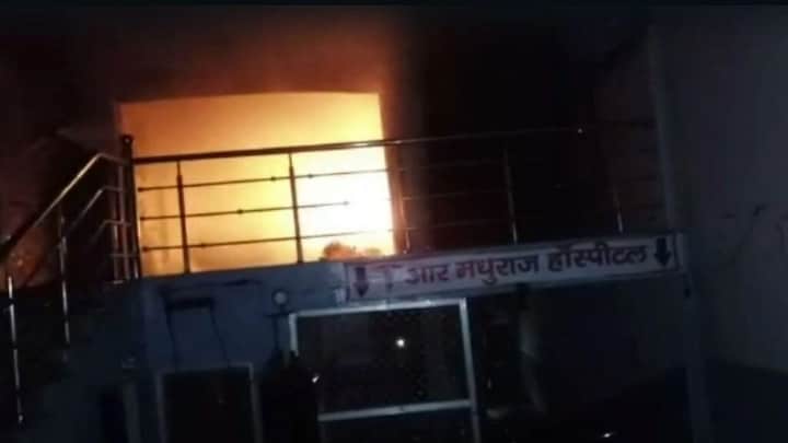 आगरा: तड़के सुबह अस्पताल में लगी अचानक आग, मचा हड़कंप, हॉस्पिटल संचालक समेत 3 की मौत UP Tak