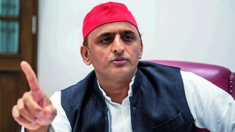 यूपी में मुस्लिम-यादव वोट बैंक पर संग्राम, अखिलेश के बयान पर सपा और BJP हुए आमने-सामने UP Tak