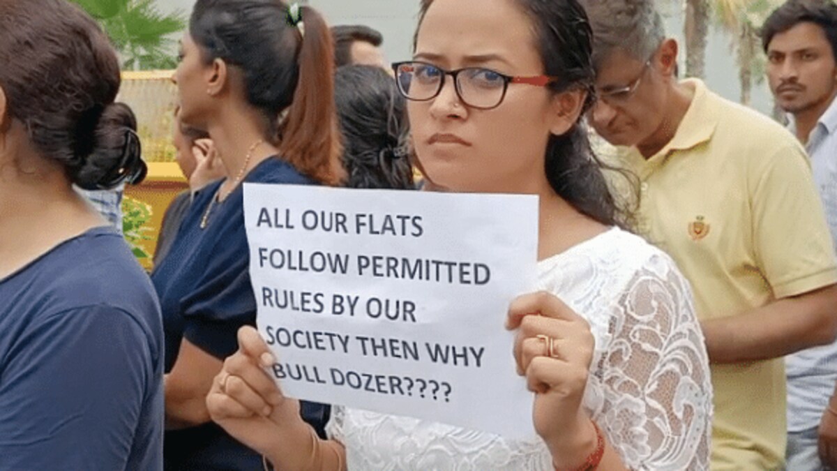 श्रीकांत त्यागी वाली सोसायटी में अवैध निर्माणों पर आज चल सकता है बुल्डोजर, दहशत में लोग UP Tak