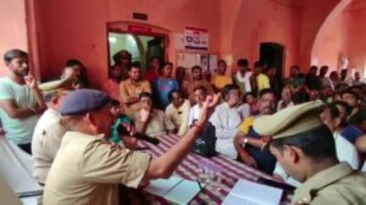 वाराणसी: PMO तक पहुंचा काशी विश्वनाथ दर्शन करने आए श्रद्धालुओं से धन उगाही का मामला UP Tak