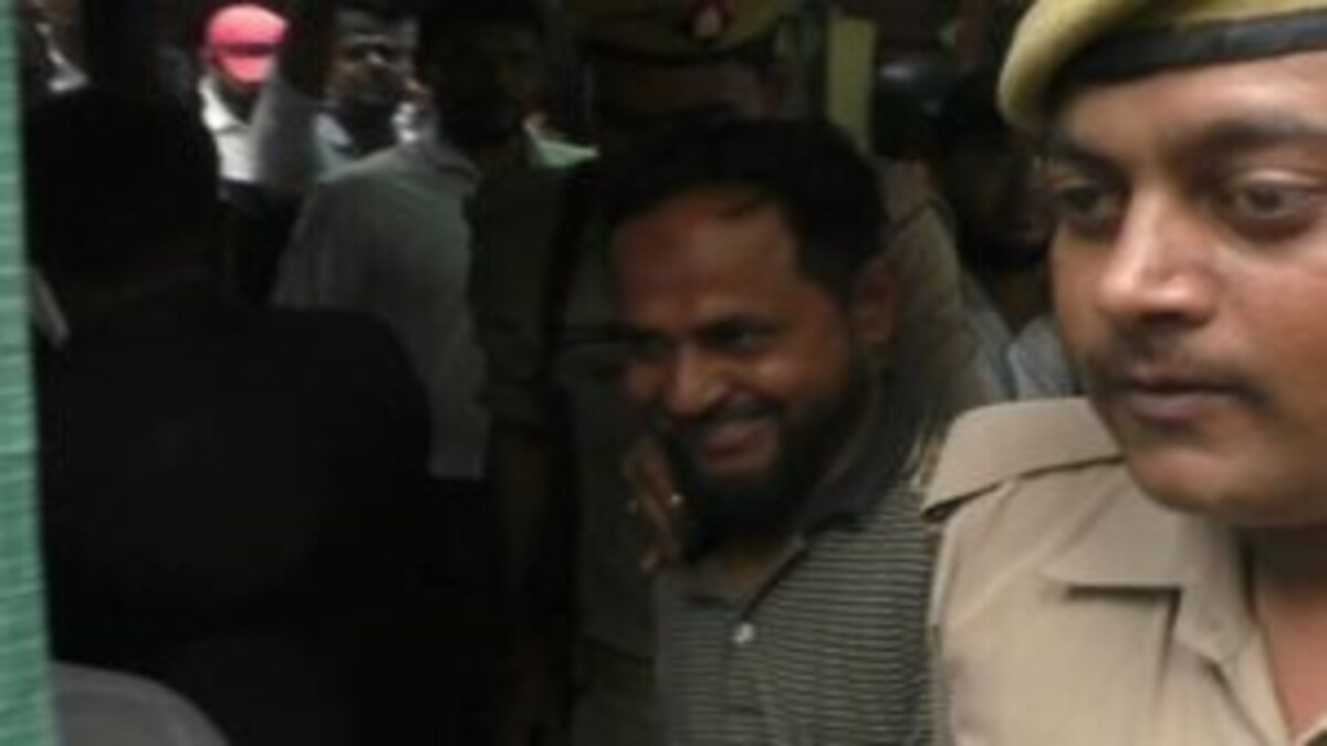 दुष्कर्म मामले में वाराणसी की कोर्ट से इटावा के मौलाना जरजिस को मिली 10 साल की कैद UP Tak