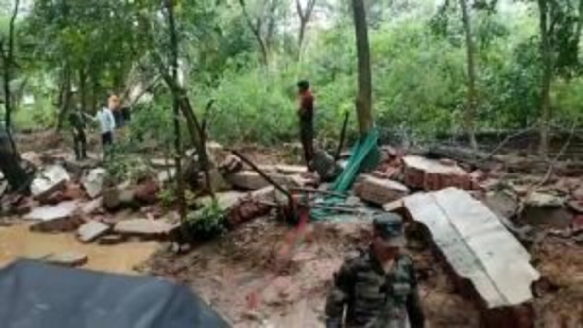 लखनऊ: आर्मी एन्क्लेव के पास झोपड़ियों में थे मजदूर, देर रात की बारिश बन गई इनके लिए काल UP Tak
