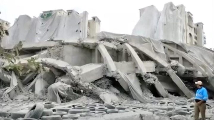 नोएडा: मुख्यमंत्री योगी आदित्यनाथ ने ध्वस्त ट्विन टावर के मलबे के निस्तारण का जायजा लिया UP Tak