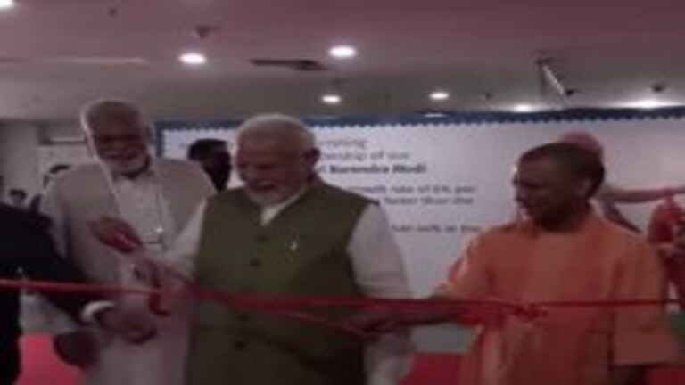PM मोदी ने ग्रेटर नोएडा में वर्ल्ड डेयरी समिट का किया उद्घाटन, ये लोग ले रहे इसमें हिस्सा UP Tak