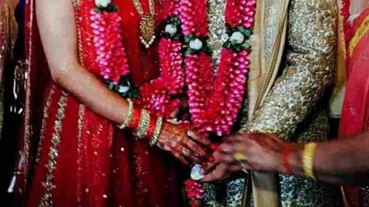 दहेज में कार के लिए दिखाया सरकारी नौकरी का फर्जी नियुक्ति पत्र, शादी के बाद ऐसे खुली पोल UP Tak