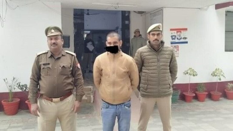 लखनऊ: सोशल मीडिया पर हुई दोस्ती, फिर दिया अपने शोरूम में नौकरी का लालच और करता रहा… UP Tak