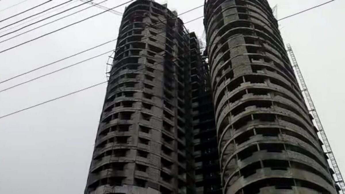 नोएडा: सुपरटेक के अवैध ट्विन टावरों को गिराने की संभावित तारीख 21 अगस्त की गई UP Tak