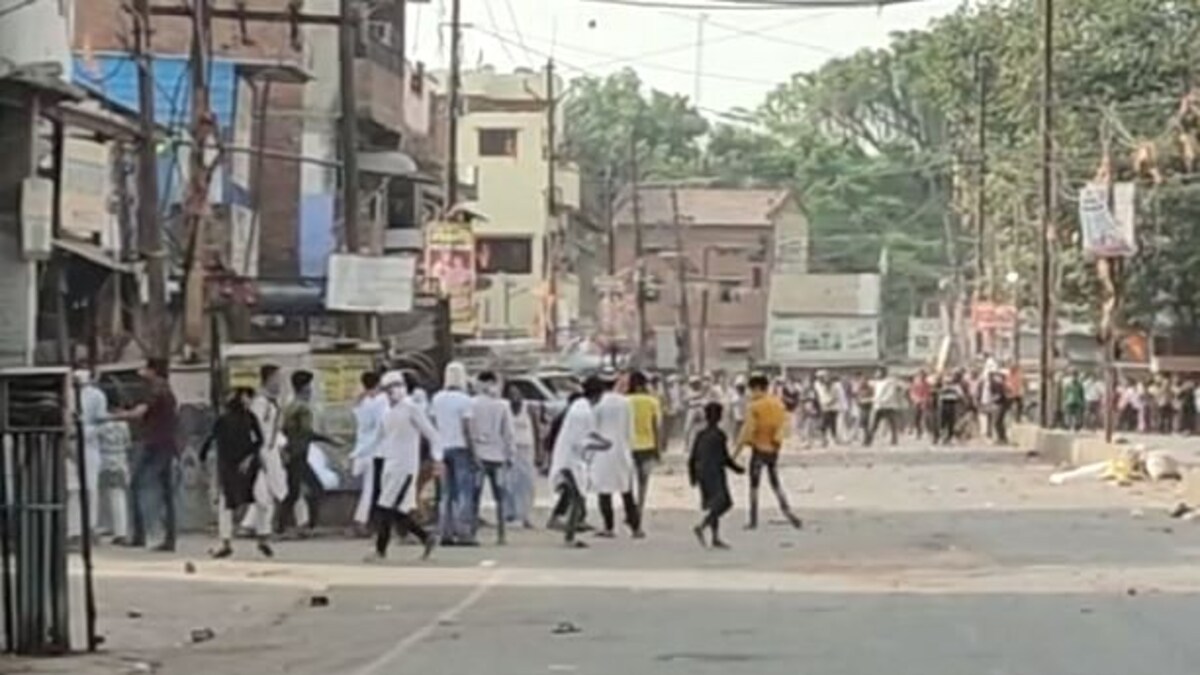कानपुर हिंसा: 35 आरोपी अरेस्ट, 30 से ज्यादा घायल, अखिलेश बोले- नुपुर को गिरफ्तार किया जाए UP Tak