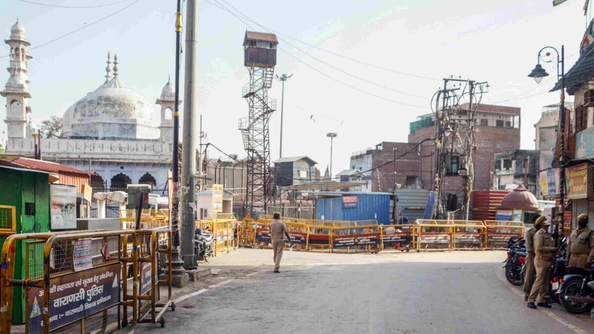 ज्ञानवापी केस में कोर्ट का बड़ा फैसला, नहीं हटाए जाएंगे कमिश्नर, 17 मई से पहले होगा सर्वे UP Tak