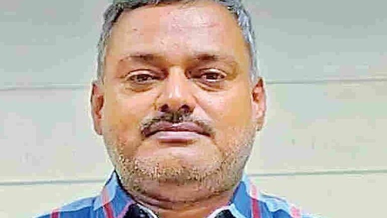 विकास दुबे की 70 करोड़ की संपत्ति होगी सीज, गैंग के 32 लोगों की प्रॉपर्टी पर चलेगा बुल्डोजर UP Tak