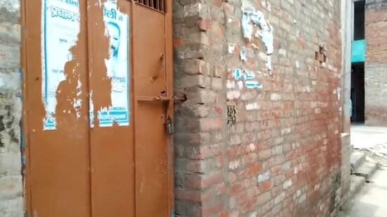 कानपुर में डेंगू का कहर, एक दिन में 16 मरीज मिलने से हड़कंप, घरों में ताला लगाकर भागे लोग UP Tak