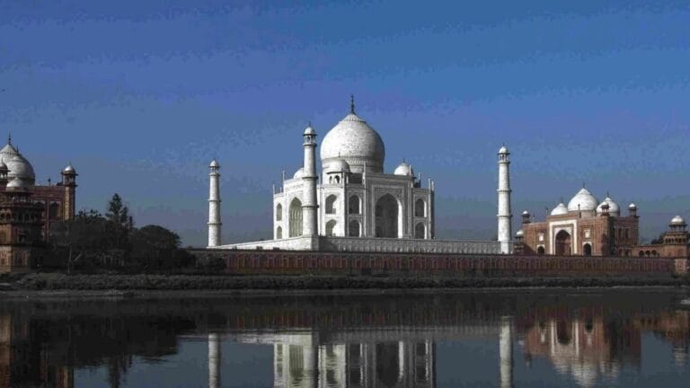 आगरा के ताजमहल को देखते ही परवेज मुशर्रफ ने पूछा था ये सवाल, जानिए UP Tak