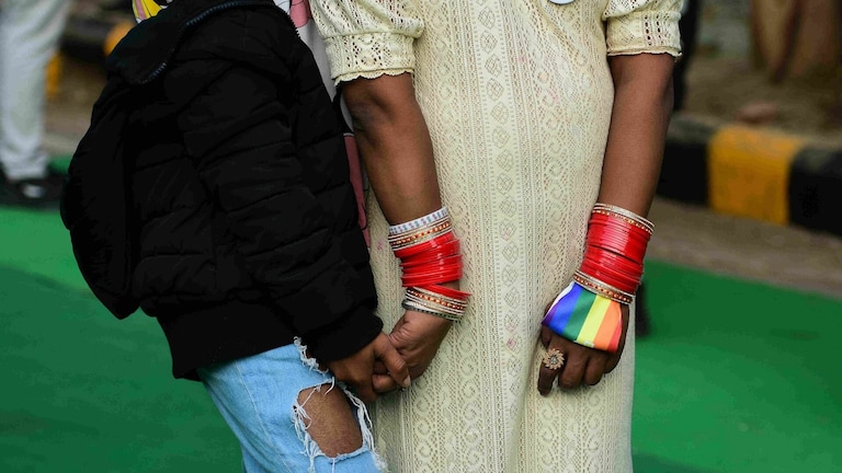 Gay रिलेशनशिप में प्रेमी ने शारीरिक संबंध बनाने से किया मना, फिर लड़के ने ऐसे लिया ‘बदला’ UP Tak