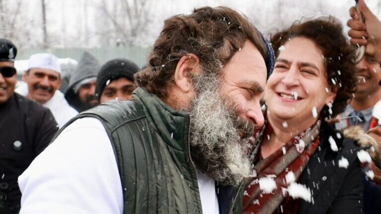 राहुल-प्रियंका का उदाहरण देकर सपा प्रवक्ता ने क्यों की PM मोदी, अमित शाह की तारीफ? जानिए UP Tak