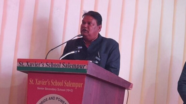 SP नेता स्वामी मौर्य को सपरिवार इस्लाम स्वीकार लेना चाहिए: BJP सांसद रविंद्र कुशवाहा UP Tak
