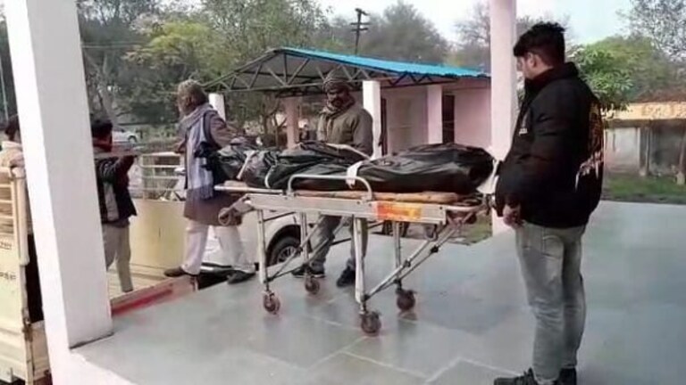 भदोही: मानसिक रूप से विक्षिप्त युवक ने ईंट से कुचलकर की पिता की हत्या, आरोपी गिरफ्तार UP Tak