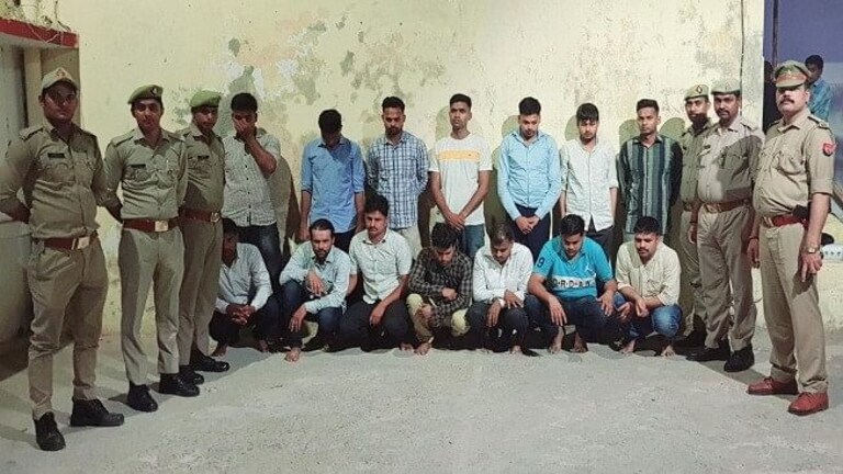 लखनऊ: दारोगा भर्ती की ऑनलाइन परीक्षा को यूं फर्जीवाड़े से किया पास, 14 गिरफ्तार UP Tak
