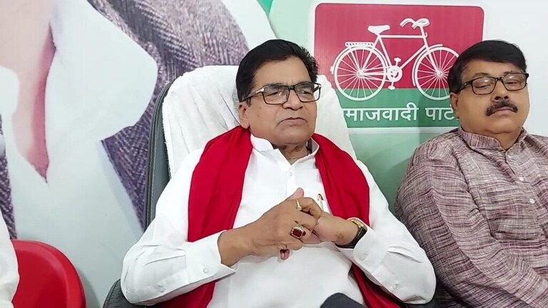 रामगोपाल यादव ने मुख्य निर्वाचन आयुक्त को लेटर लिखकर रामपुर में फिर से वोटिंग की मांग की UP Tak