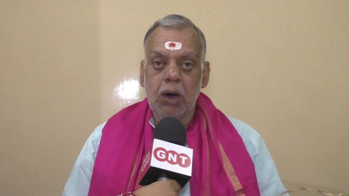 Hariyali Amavasya: हरियाली अमावस्या पर अपनी राशि के अनुसार लगाएं पौधे दूर होंगे कुंडली दोष UP Tak
