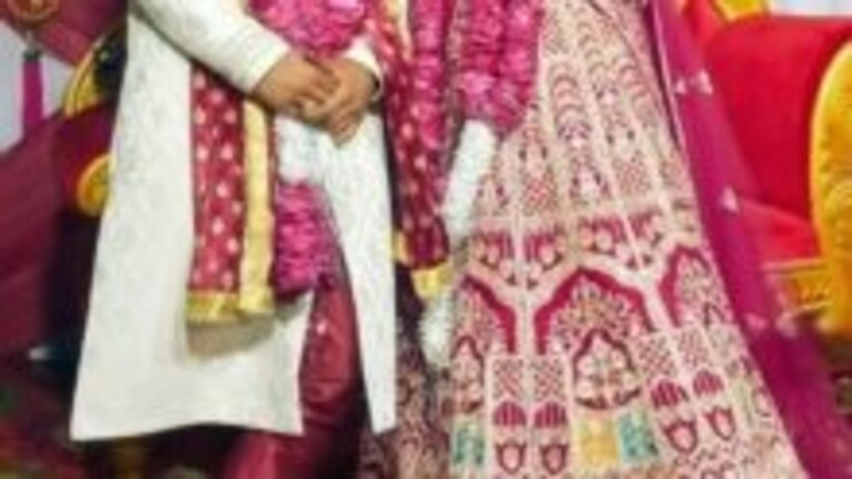 महराजगंज: DJ को लेकर हुआ ऐसा विवाद, ‘बारातियों का ही बज गया बैंड’, वधू-वर पक्ष के बीच मारपीट UP Tak