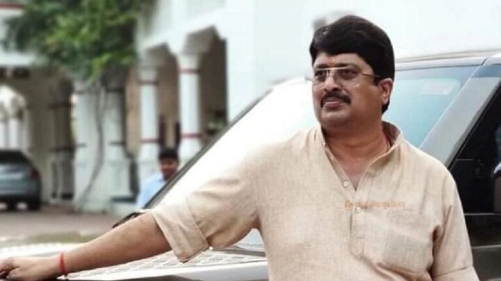 राजा भैया की पत्नी भानवी कुमारी के साथ हुई धोखाधड़ी? MLC अक्षय प्रताप सिंह के खिलाफ केस दर्ज UP Tak