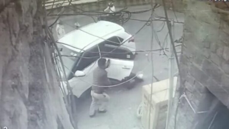 उमेश पाल हत्या केस: हमले में घायल दूसरे सुरक्षाकर्मी को किया गया लखनऊ रेफर उमेश पाल हत्या केस: हमले में घायल दूसरे सुरक्षाकर्मी को किया गया लखनऊ रेफर