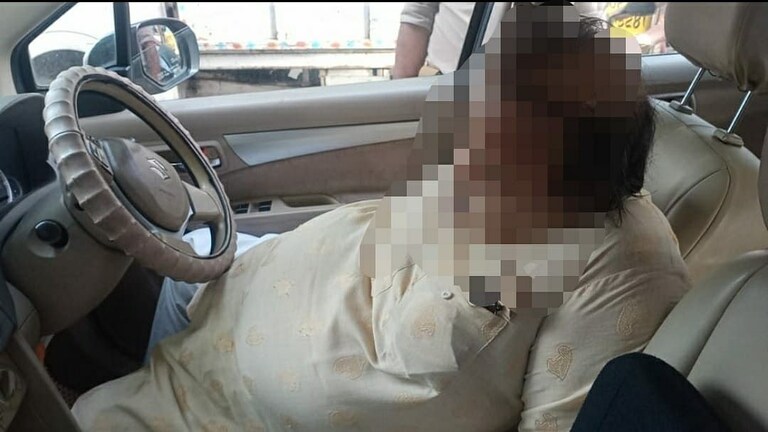 जीवन क्षणभंगुर: कार चलाते-चलाते आया अटैक, ड्राइविंग सीट पर ही चली गई जान UP Tak