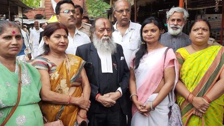 ज्ञानवापी विवाद: ‘शिवलिंग’ की कार्बन डेटिंग की मांग करने वाली याची महिलाएं कौन हैं? जानें UP Tak