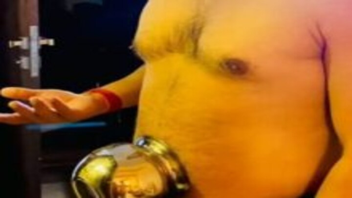 भोजपुरी स्टार और BJP MP दिनेश लाल यादव ‘निरहुआ’ के पेट पर घंटों चिपका रहा लोटा, जानिए वजह UP Tak