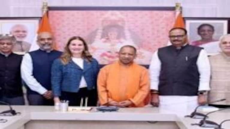 लखनऊ: मेलिंडा गेट्स ने किया विधानसभा का दौरा, UP की तारीफ में जमकर पढ़े ये कसीदे UP Tak