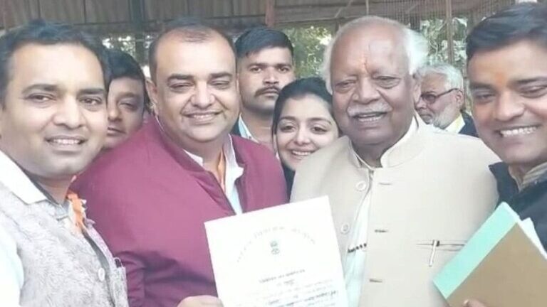 रामपुर उपचुनाव: आजम खान के गढ़ में खिला कमल, हुआ बड़ा उलटफेर, आकाश को मिली जीत UPTak